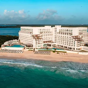 Sun Palace Cancún